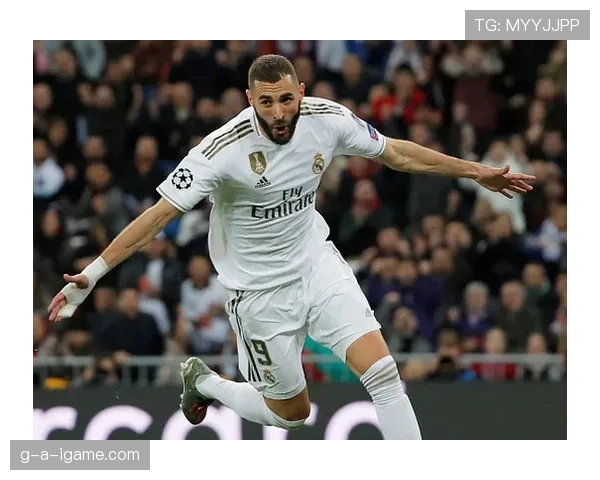 博阿定位球表现亮眼,助球队新赛季强势领跑