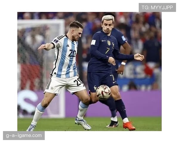 格列兹曼与本泽马国家队进攻角色及关键战表现对比 格列兹曼与本泽马国家队进攻角色及关键战表现对比